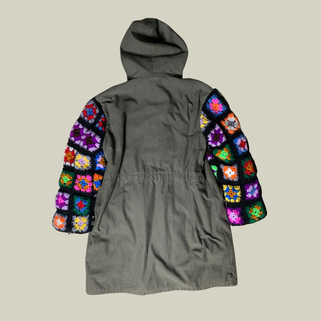Customized German Army Parka 1979 – Crochet Sleeve Patchwork (48)