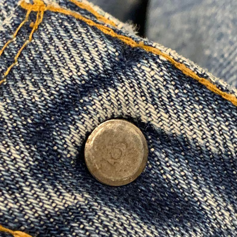 Levi’s 501 Selvedge Jeans Made in USA W30 L31 – Vintage Distressed Redline Denim (ca. 1970s – El Paso Factory Code 6)