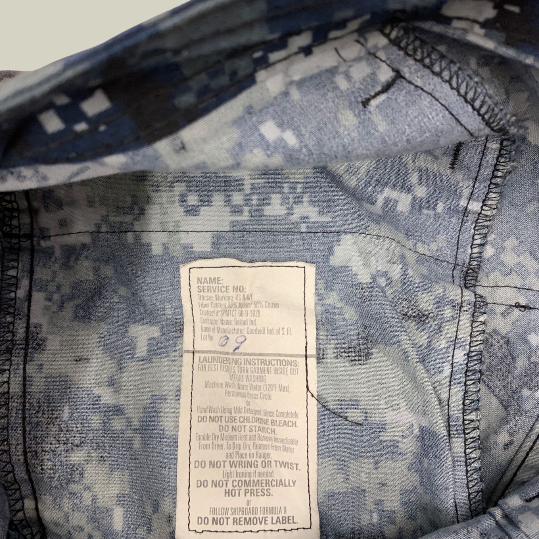 U.S. Navy NWU Type I Digital Camo Trousers – Large Long