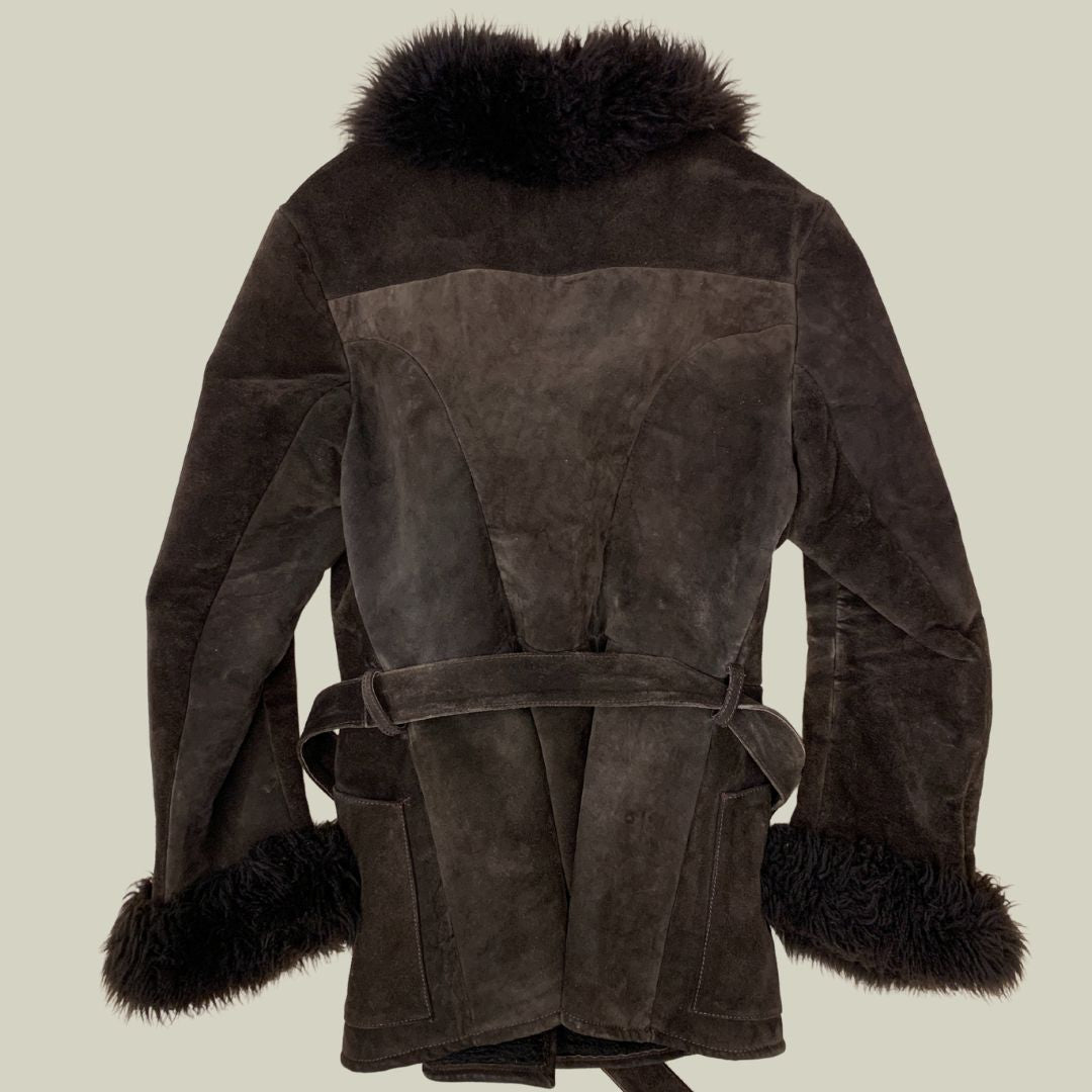 Vintage Brown Shearling-Style Coat with Belt & Fur Trim – Women’s Size S – Boho 70s Winter Jacket