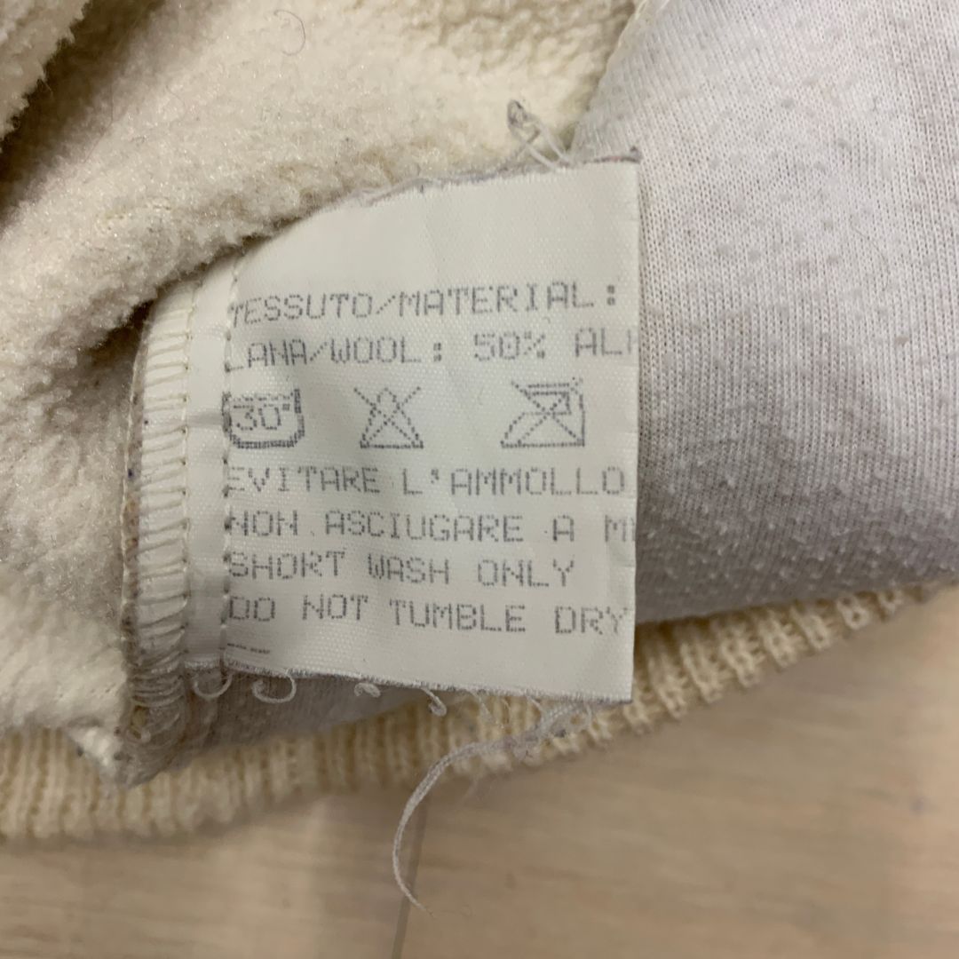 Vintage White Half-Zip Fleece with Embroidered Details – Silvy Outfit