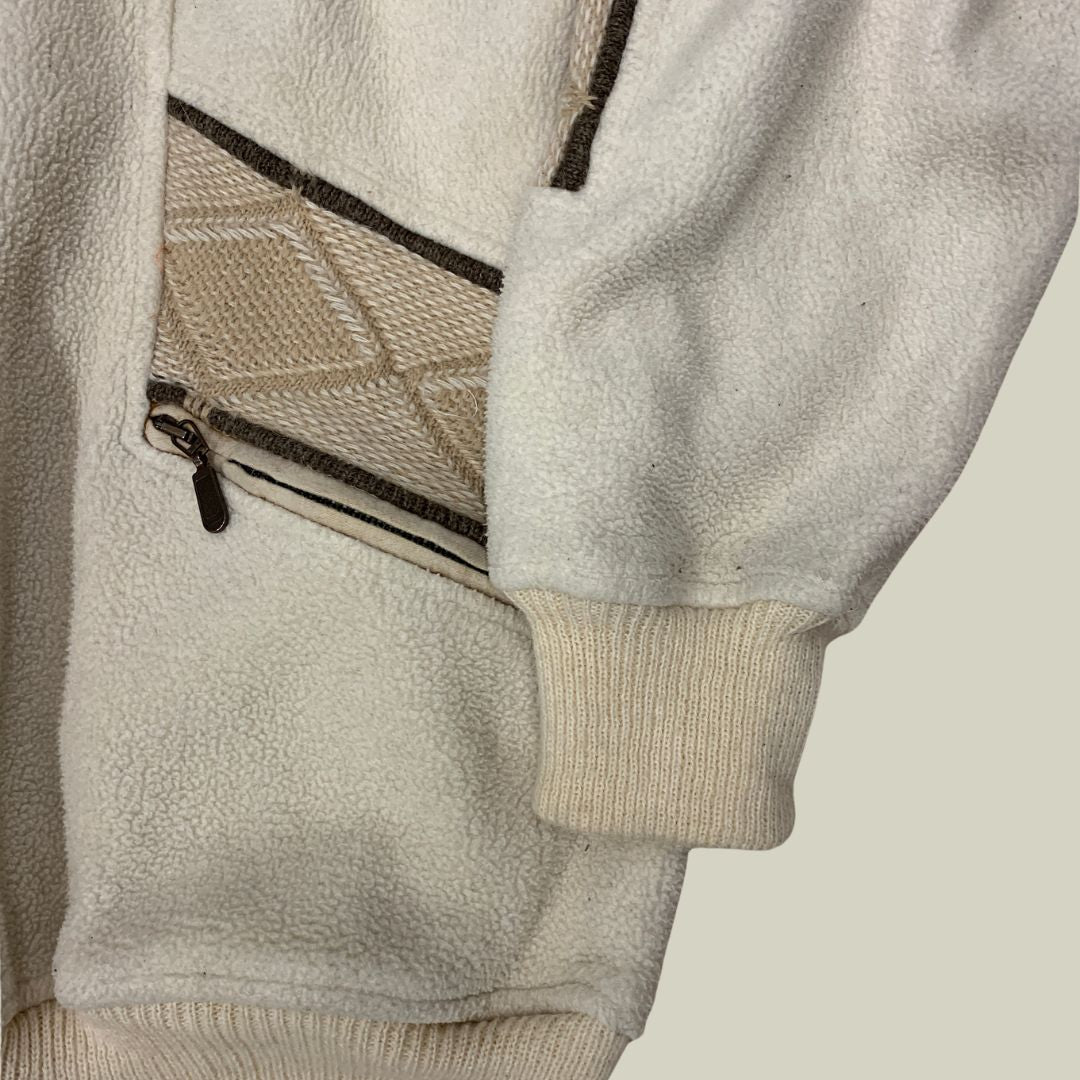 Vintage White Half-Zip Fleece with Embroidered Details – Silvy Outfit