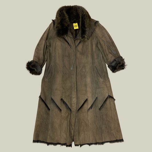 Vintage Women’s Shearling Coat with Layered Asymmetric Hem and Fur Trim – Size S
